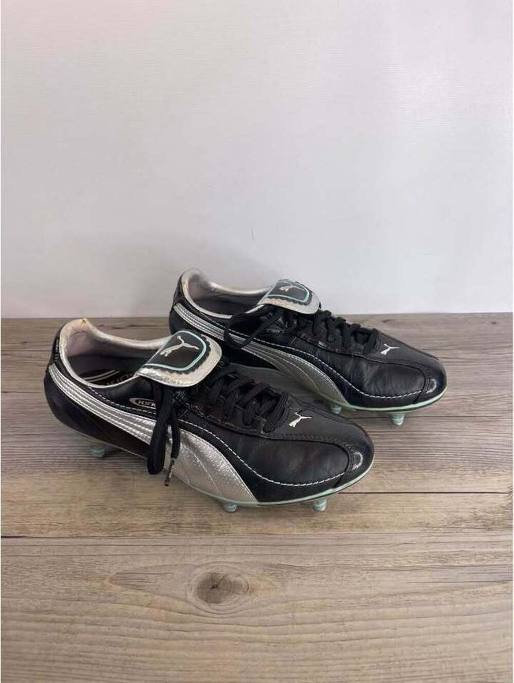 Puma King Exec SG Soccer Cleats Black Silver Promo Sample Womens Size 8